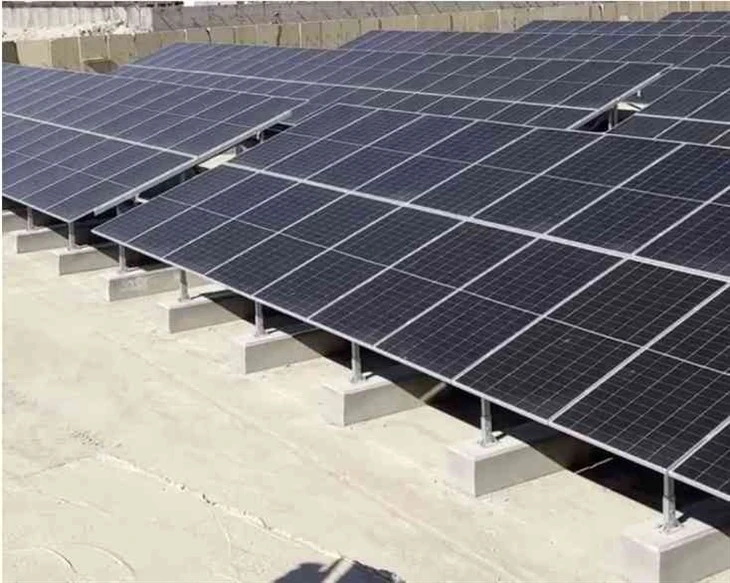 Flat Roof Solar Mounting With Concrete Base